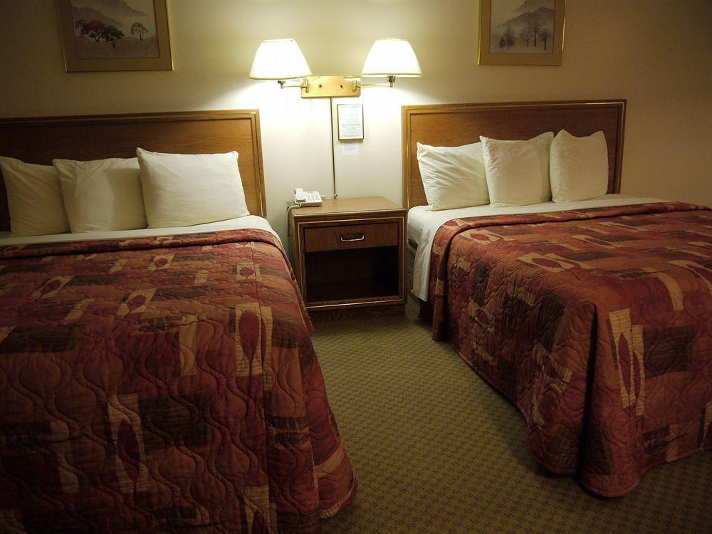 Newmarket Inn Ngoại thất bức ảnh